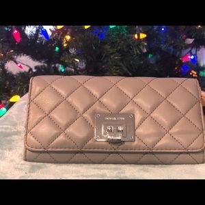 Used Michael Kors Wallet